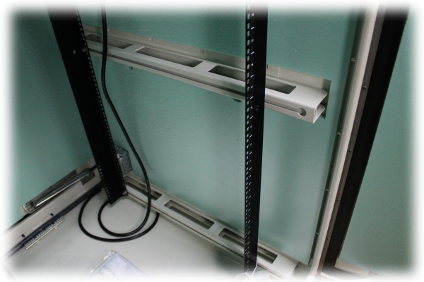 American Products Freedom Single Bay Enclosure AM78F-3036-42RU w/ IQ10K AC - Image 11